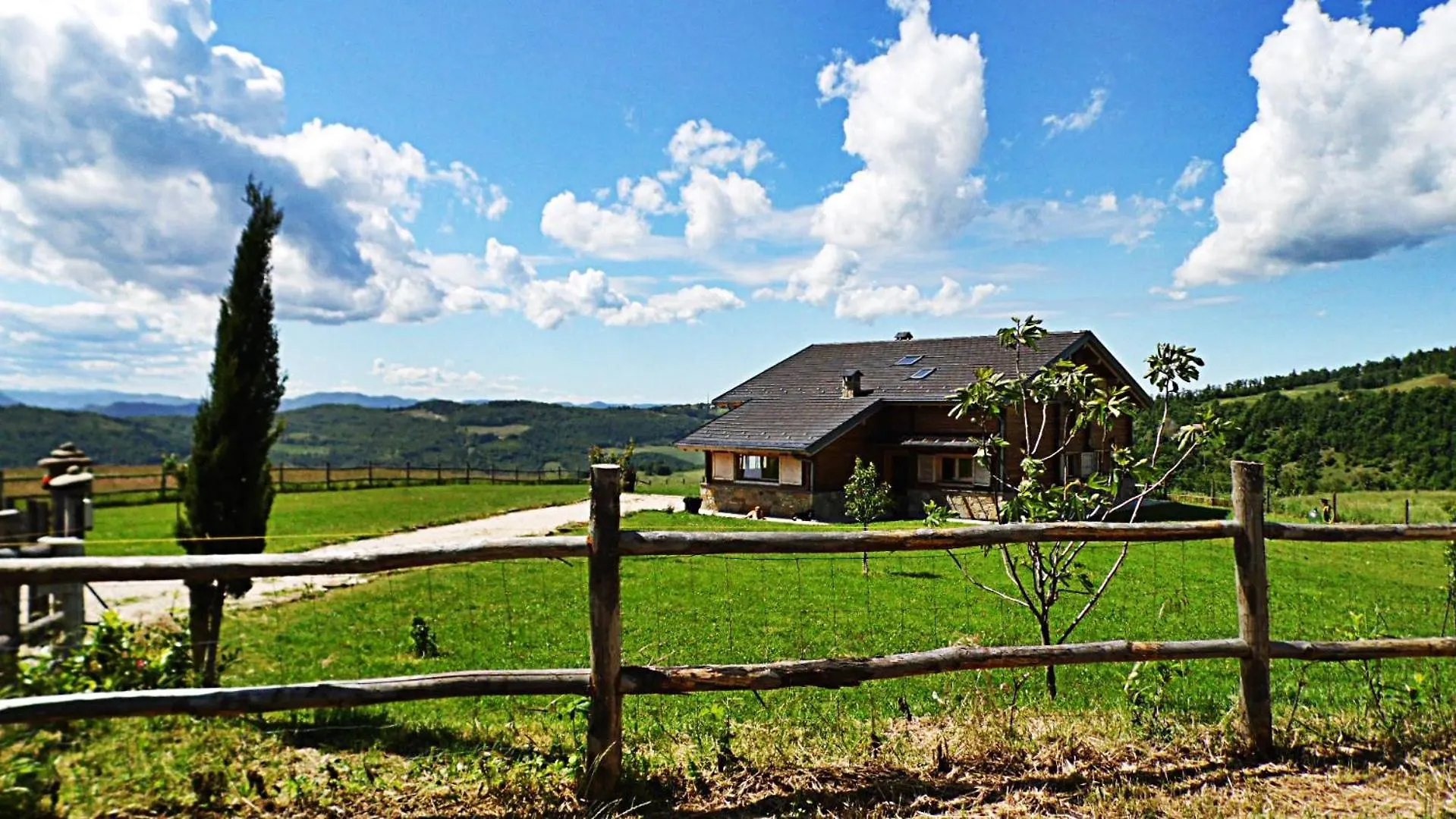 B&B Mappamundi San Benedetto Val di Sambro